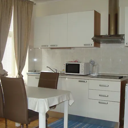 Lägenhet Apartma Ljubljanski Dom *