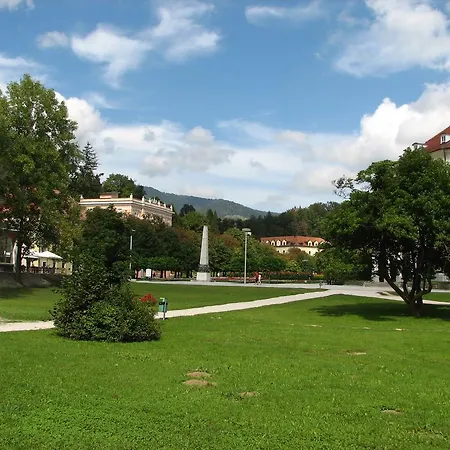 Lägenhet Apartma Ljubljanski Dom *